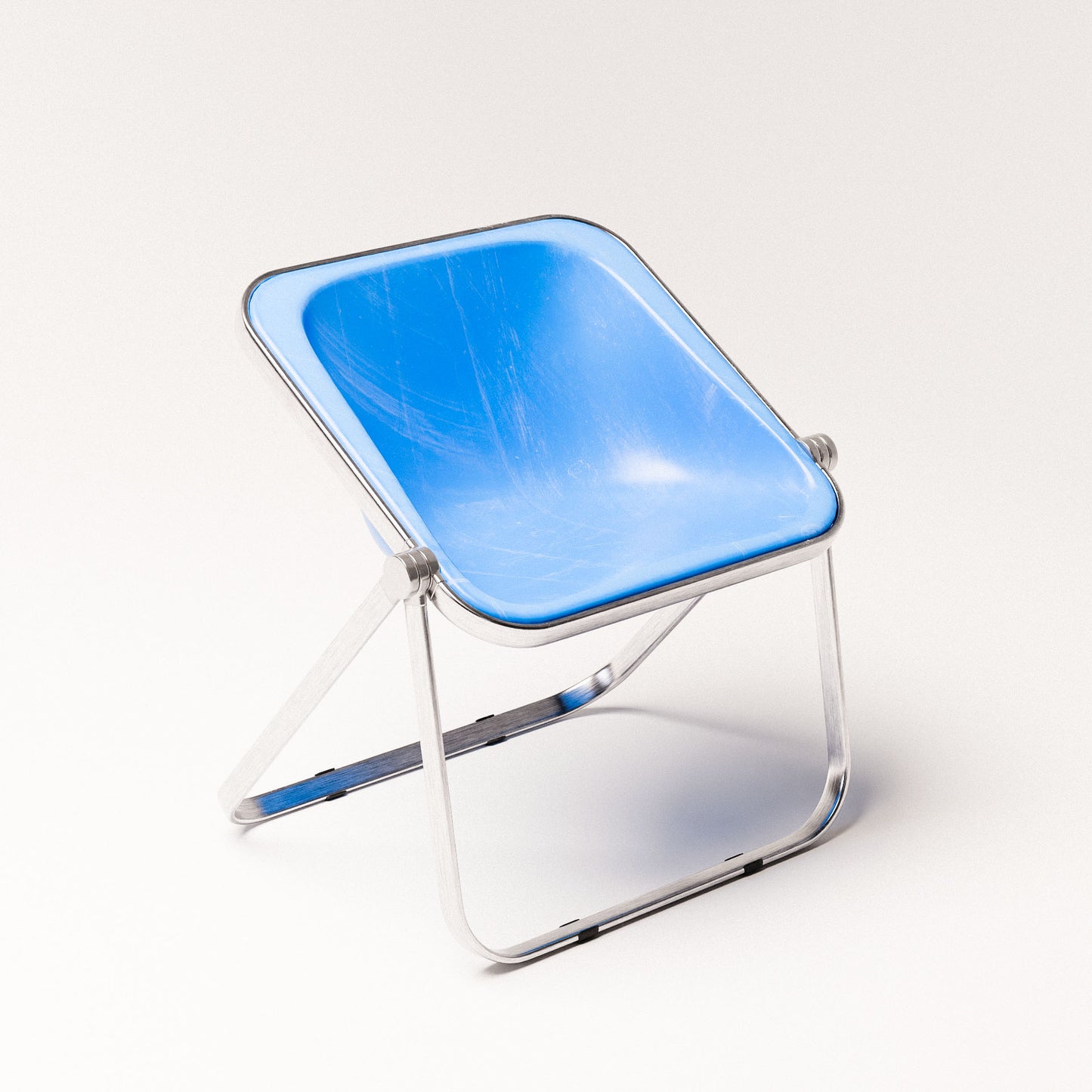 Plona Folding Chair